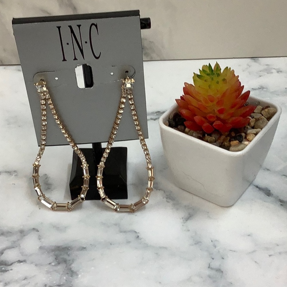 NWT- INC- Crystal Drop Earrings